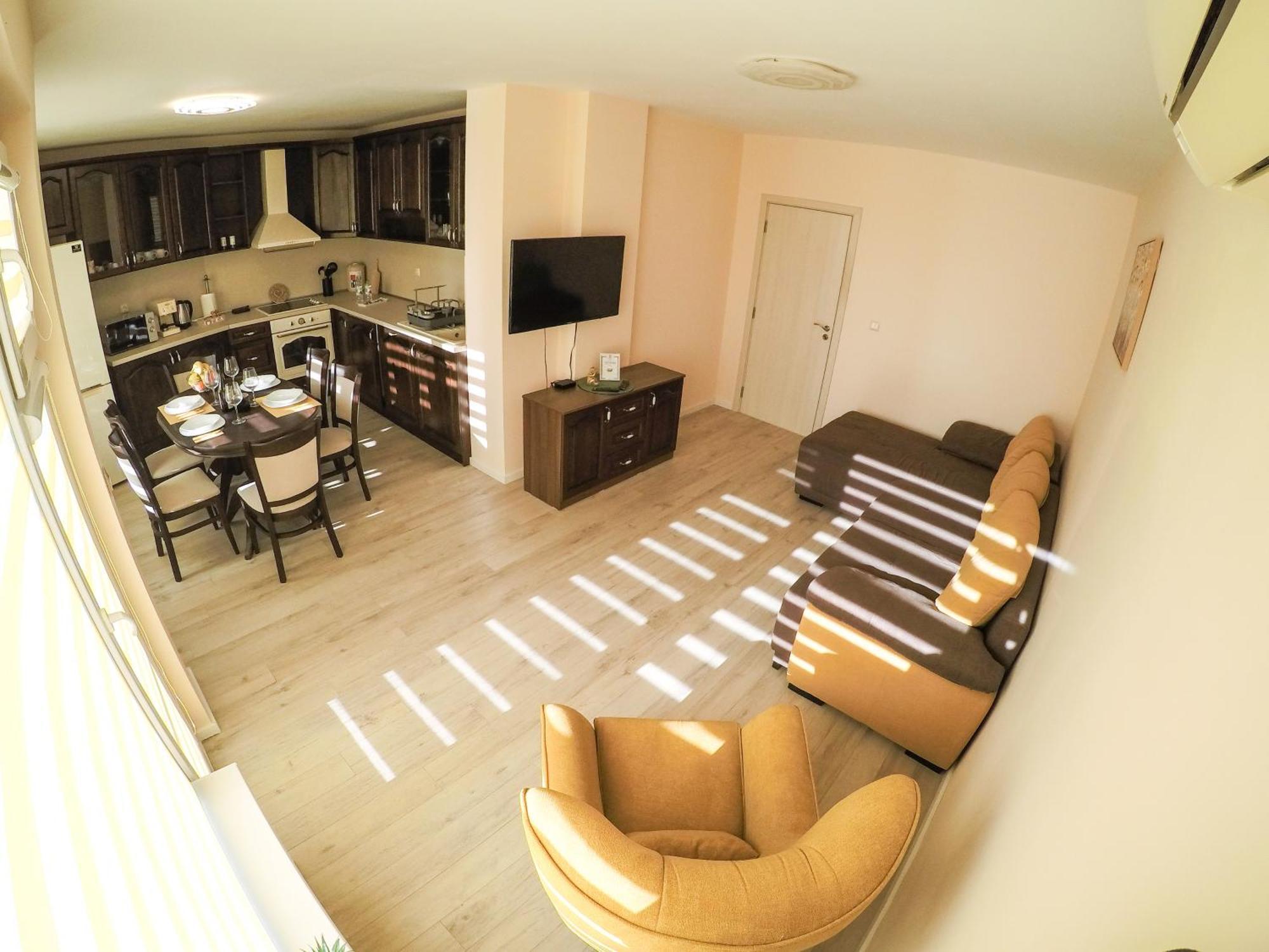 Grand Apartment Bogoridi - Top Center Near To Sea And Sea Garden 부르가스 외부 사진